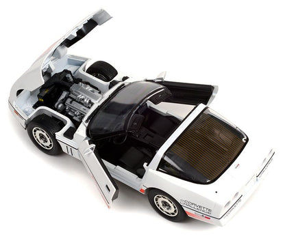 1988 Chevrolet Corvette C4 white, orange 1/18 - 13596