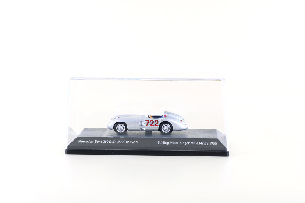 Mercedes-Benz 300 SLR Roadster, No.722 silver, 2 headrests, 1/87 - LE87302