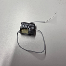 PRE OWNED Futaba R404SBS Telemetry Empfänger (SR/T-FHSS/S.Bus2) - mit Antenne