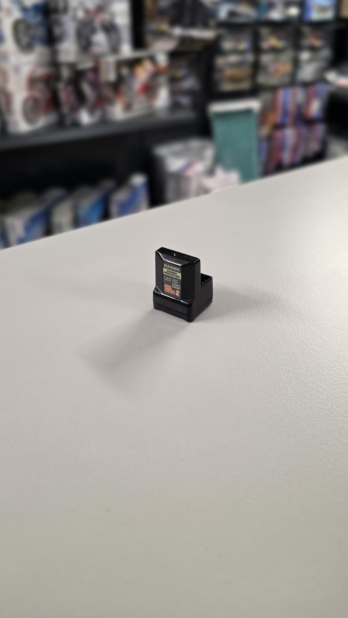 PRE OWNED Sanwa M17 Radio + 1X RX-492i + Sanwa Bag & Preinstalled Battery