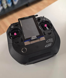 PRE OWNED Futaba T7XC Sender + 2 x R304SB-E Empfänger