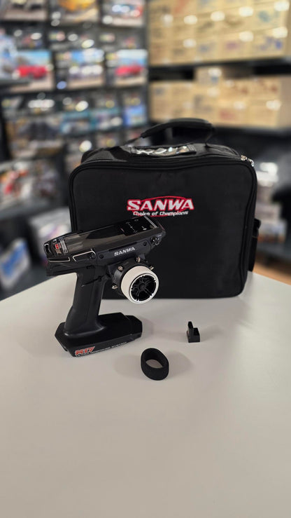 PRE OWNED Sanwa M17 Radio + 1X RX-492i + Sanwa Bag & Preinstalled Battery